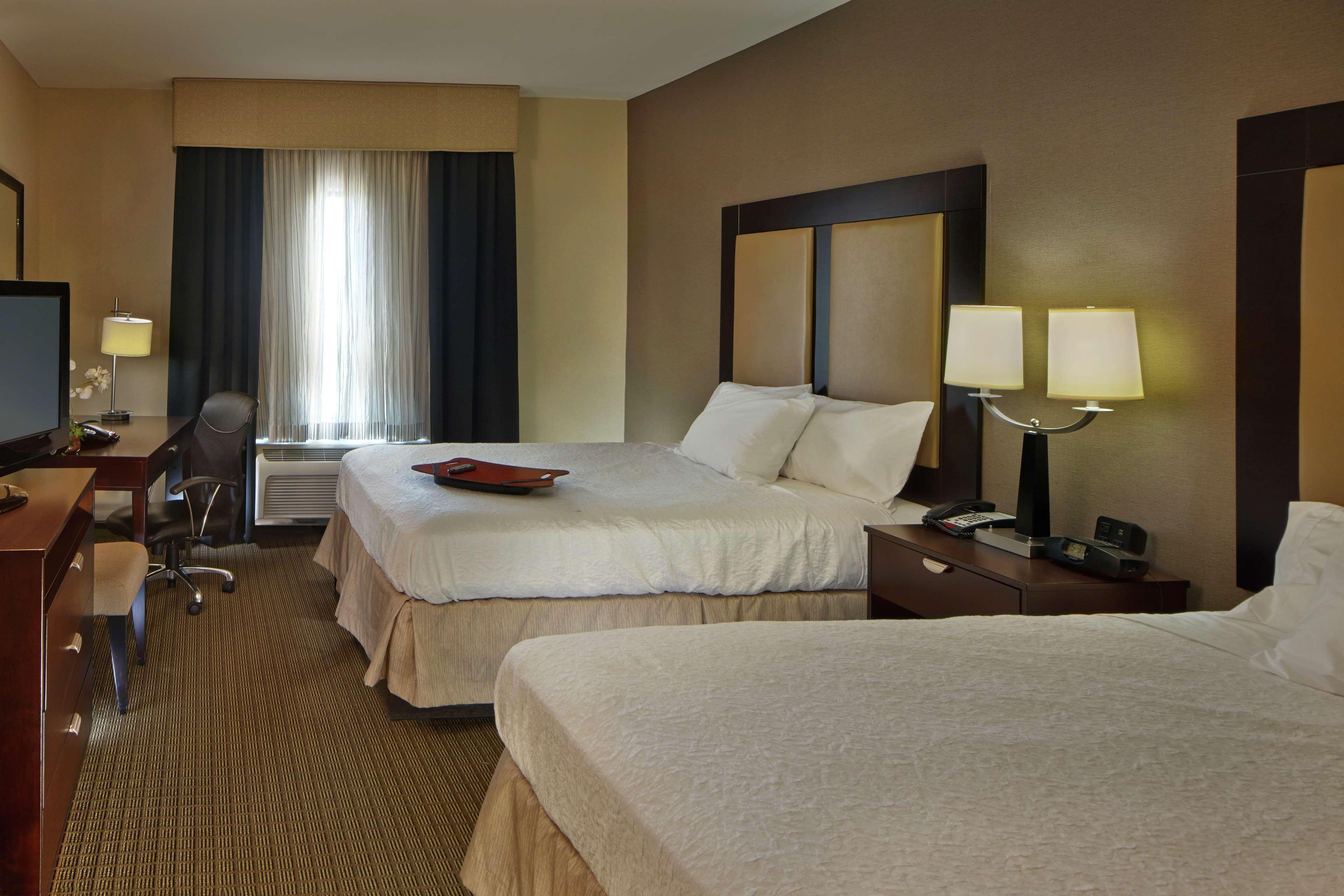 Hampton Inn & Suites Ντεκατούρ Εξωτερικό φωτογραφία