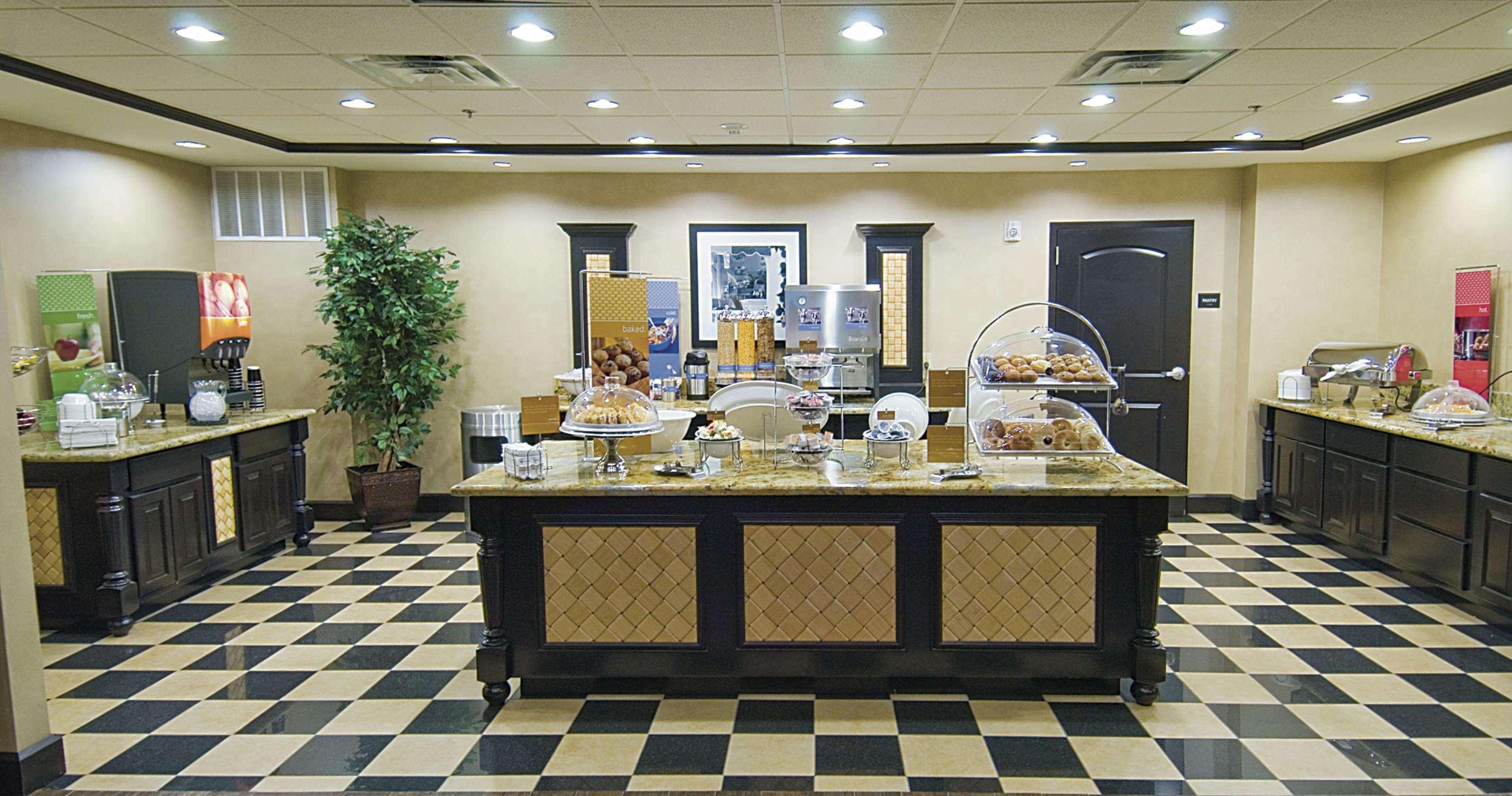 Hampton Inn & Suites Ντεκατούρ Εστιατόριο φωτογραφία