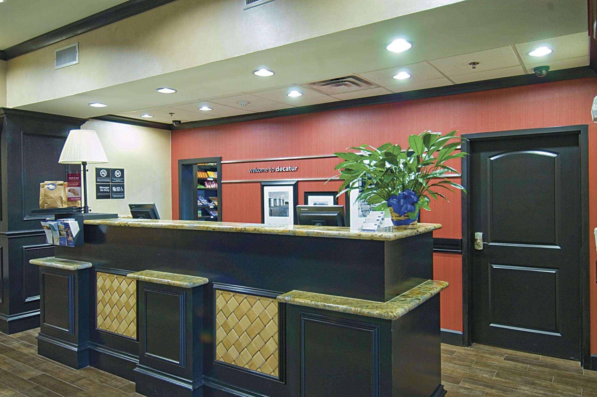 Hampton Inn & Suites Ντεκατούρ Εσωτερικό φωτογραφία