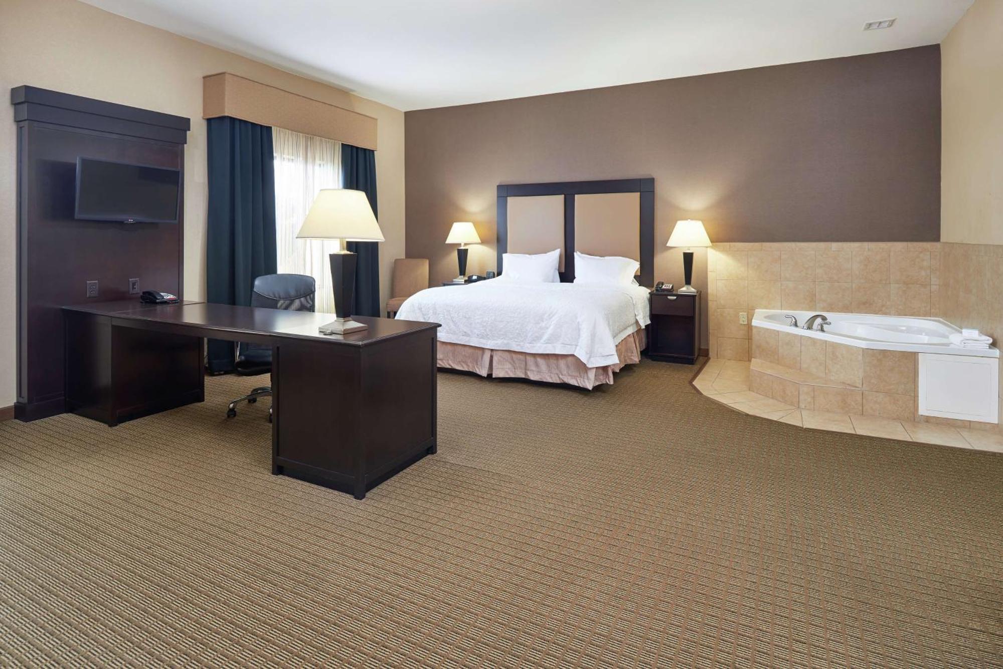 Hampton Inn & Suites Ντεκατούρ Εξωτερικό φωτογραφία