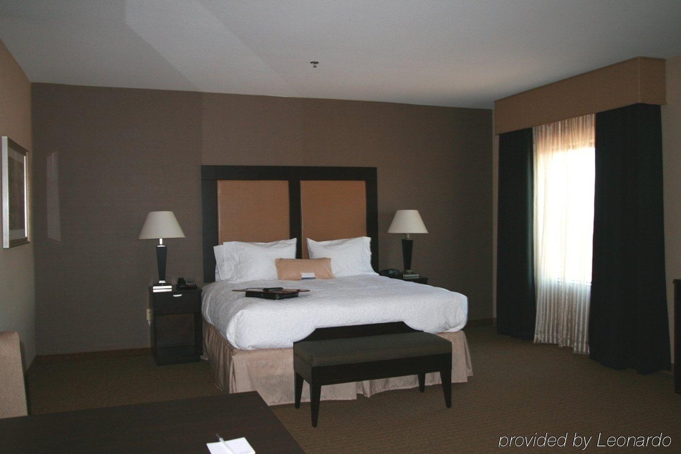 Hampton Inn & Suites Ντεκατούρ Δωμάτιο φωτογραφία