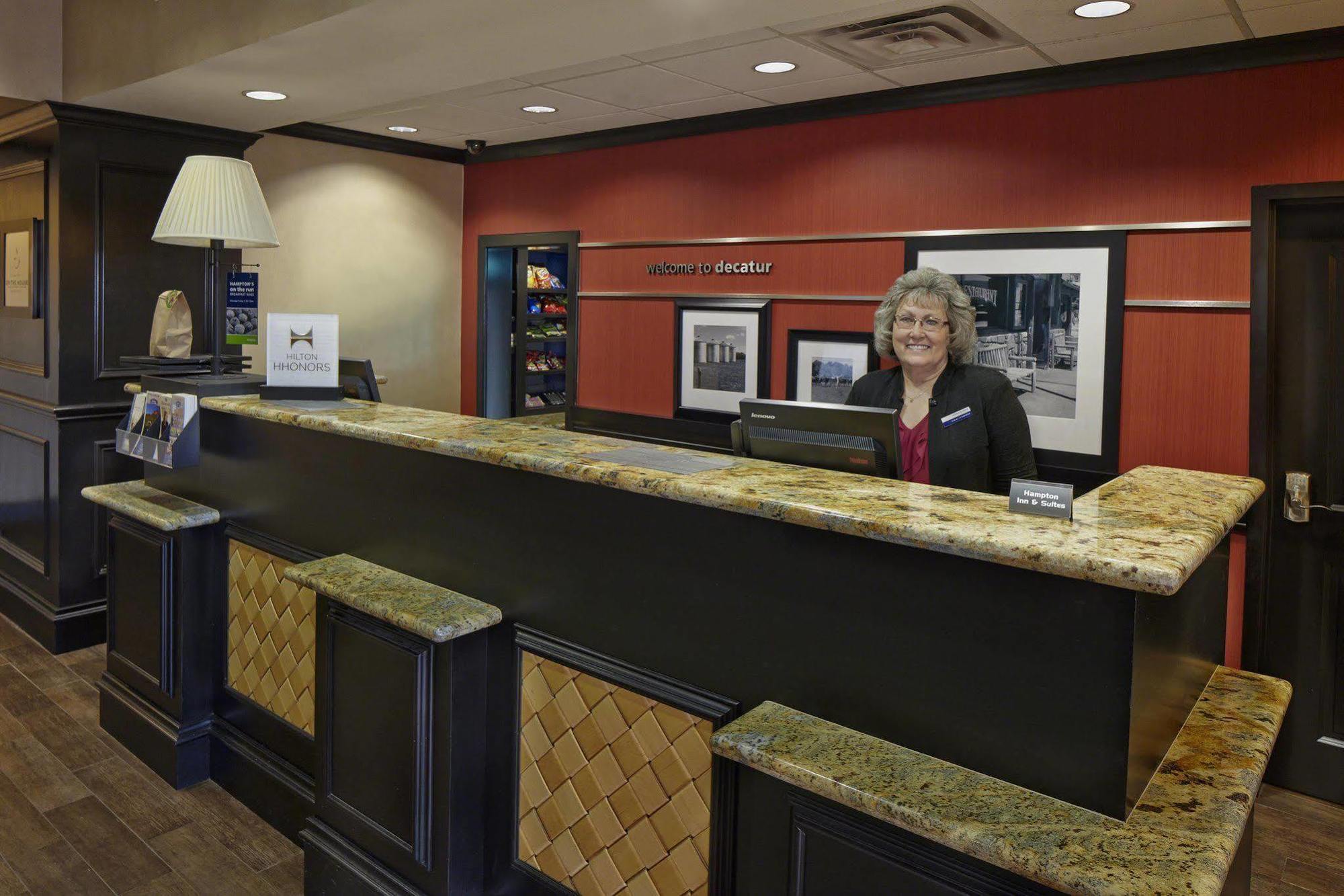 Hampton Inn & Suites Ντεκατούρ Εξωτερικό φωτογραφία
